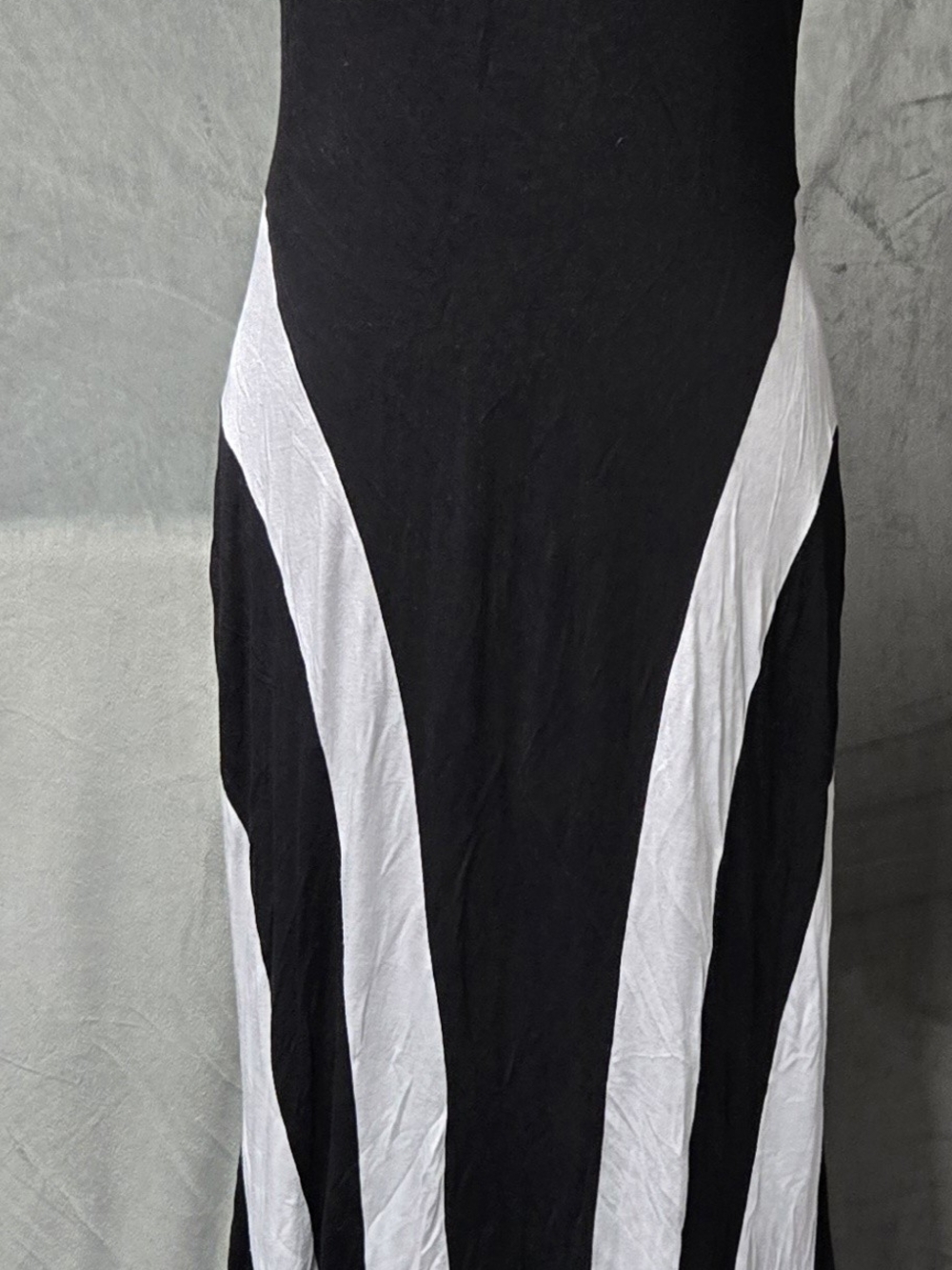 VENUS Black and White Colorblock Maxi Skirt